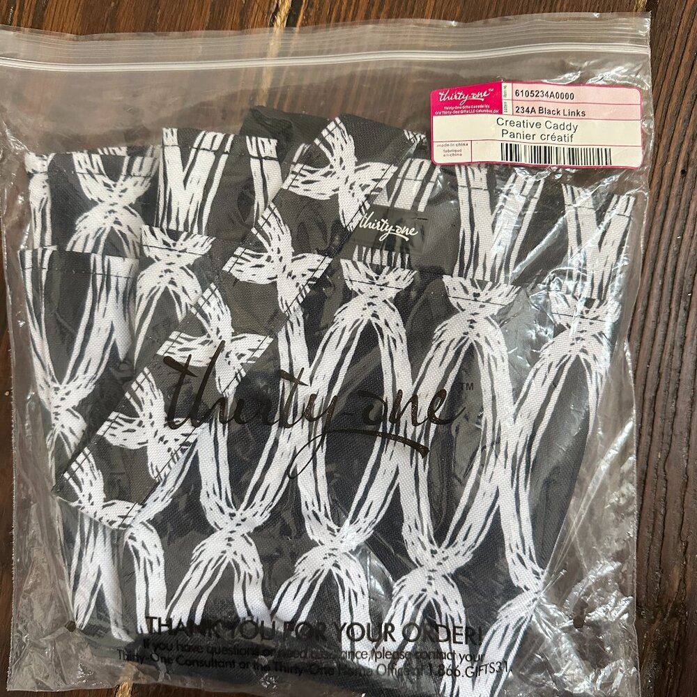 Thirty One Creative Caddy in Black Links